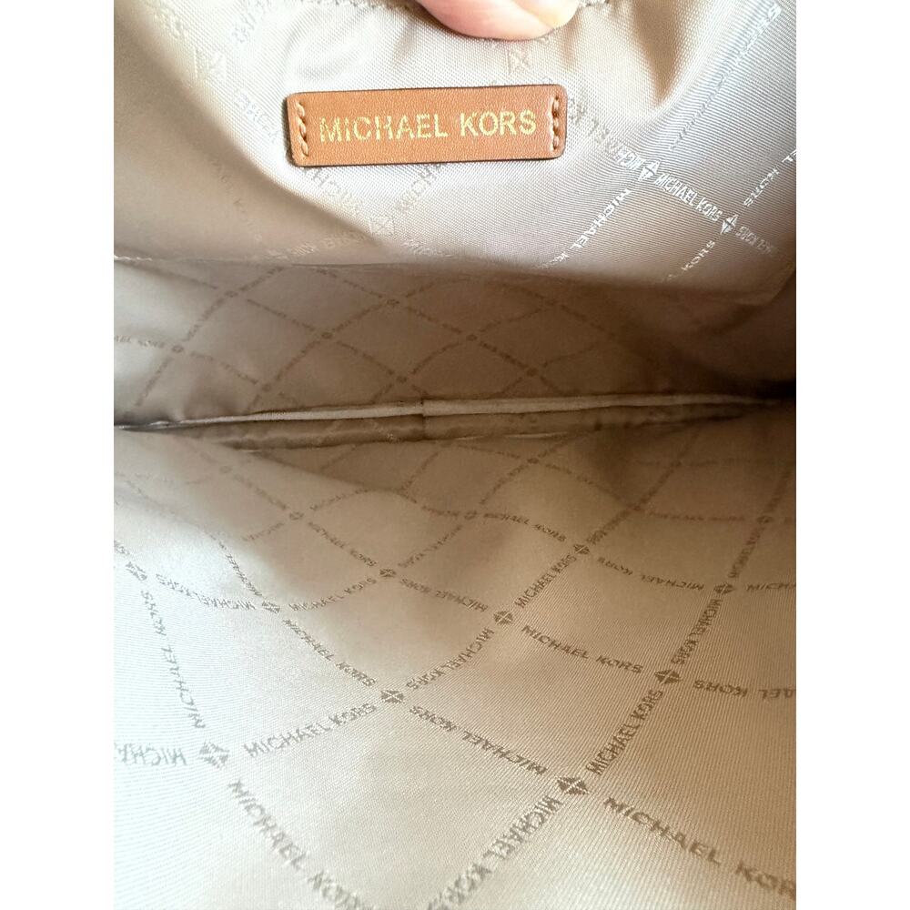 MICHAEL KORS Signature Jet Set Travel Large Laptop Case Brown Multi - Picture 8 of 12